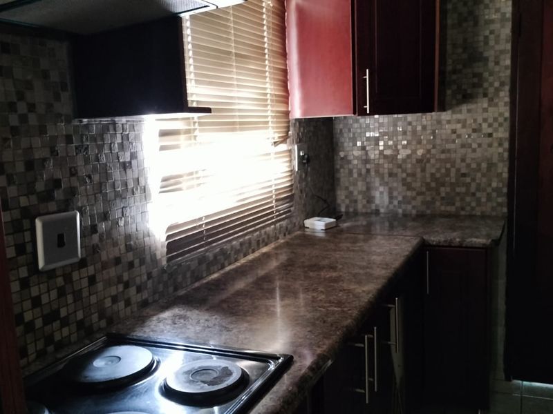 3 Bedroom House for Sale - Photo 6