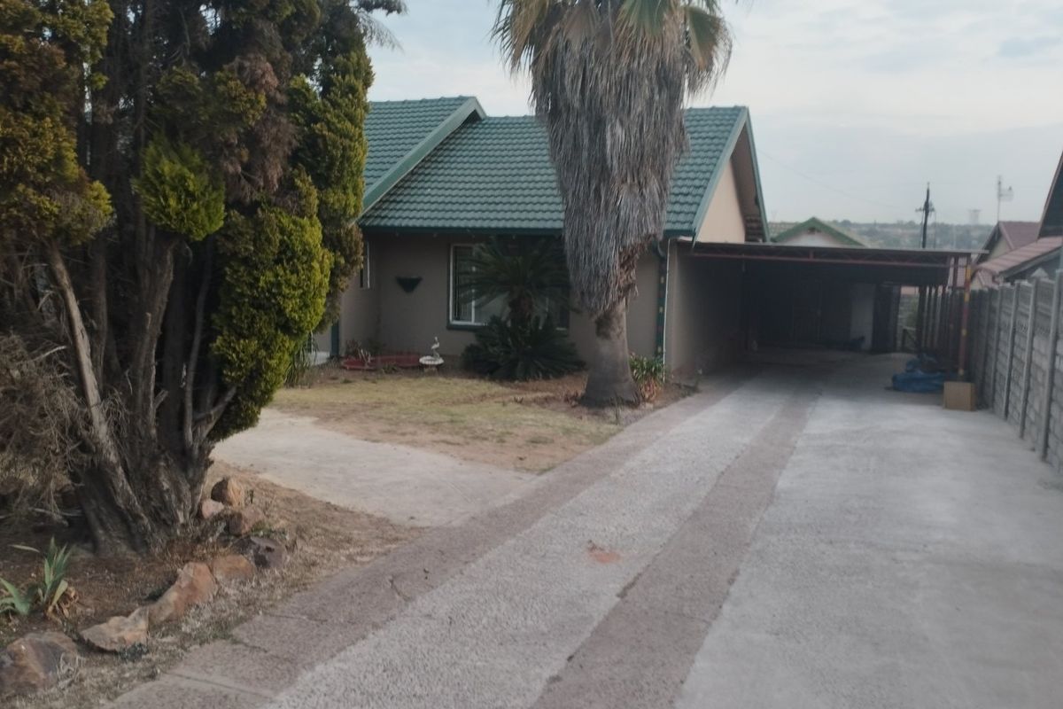 home in tasbet with two bedroom cottage and lapa- ideal buy for the investor  - Photo 4