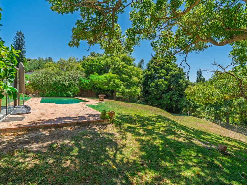 A family home in Constantia that listens to your lifestyle - Photo 5