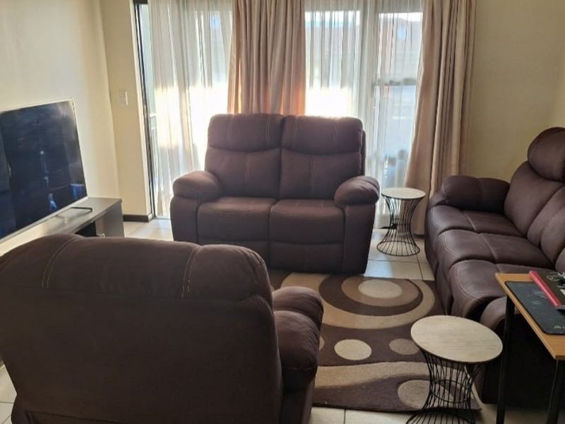 Modern 2-Bed Flat for Sale – Great Amenities & Secure Living - Photo 9