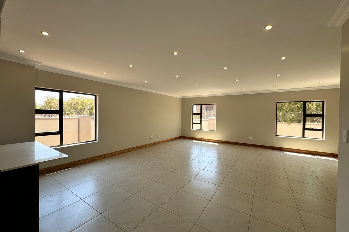 Modern 3-Bedroom Home in Secure Estate – No Transfer Costs! - Photo 3