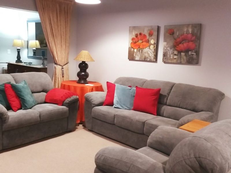 Charming Retirement Home in Serene Estate, Hartbeespoort - Photo 10