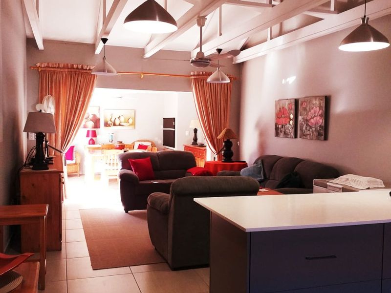 Charming Retirement Home in Serene Estate, Hartbeespoort - Photo 9