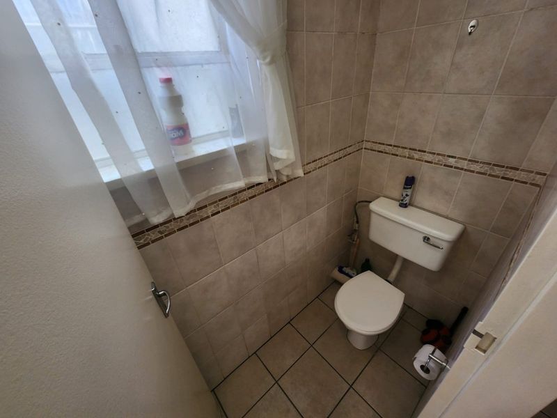 2 bedroom 2 bathroom apartment - Photo 9