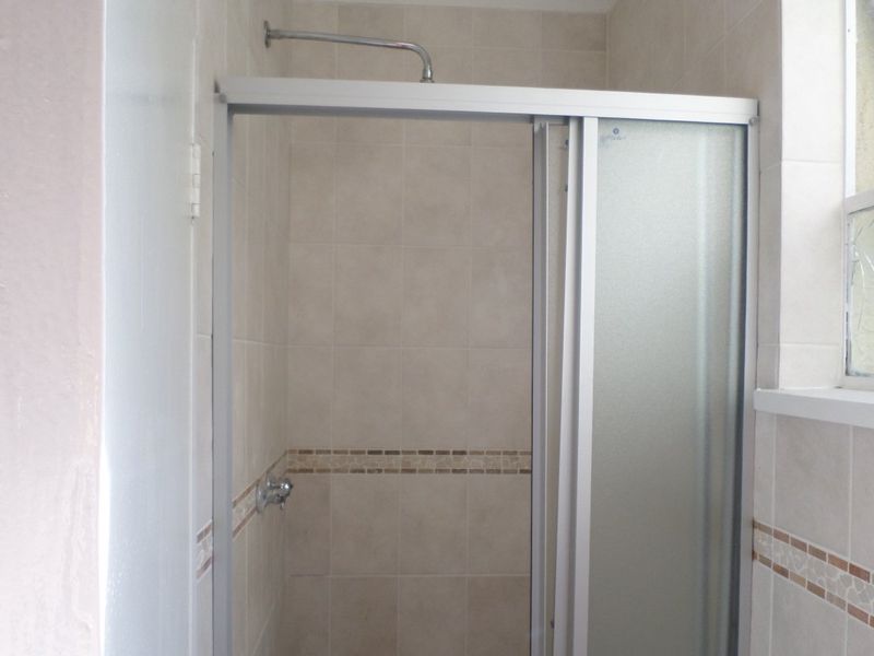 2 bedroom 2 bathroom apartment - Photo 8