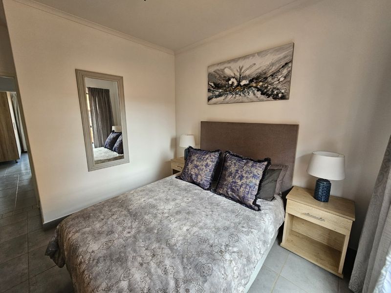 3 Bedroom 2 Bathroom Simplex to rent at Brookehaven! - Photo 9