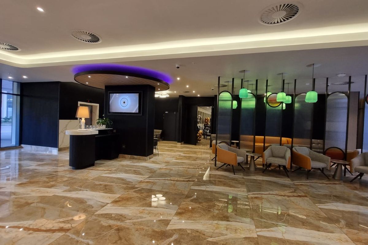 Furnished 3 Bedroom apartment in a stunning new development in Ridgeside. - Photo 2