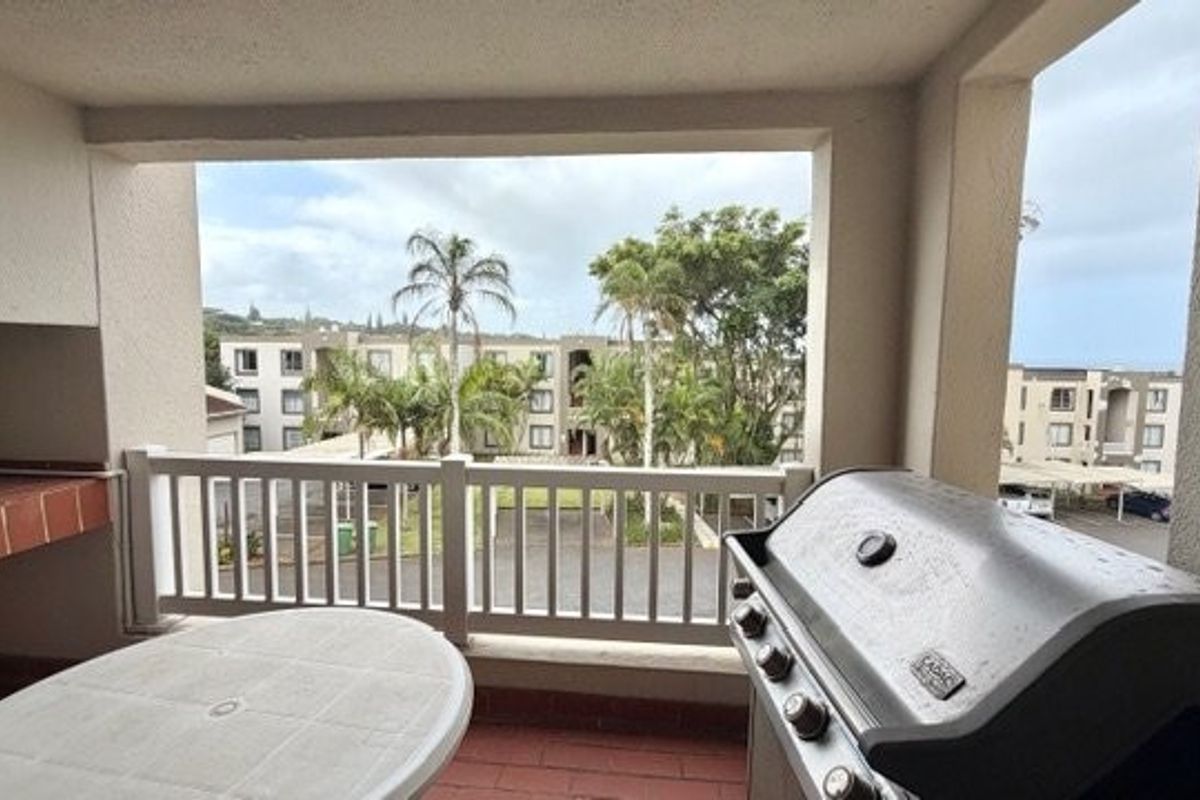 Beachfront Living at Laguna La Crete – Fully Furnished with Sea Views  - Photo 4