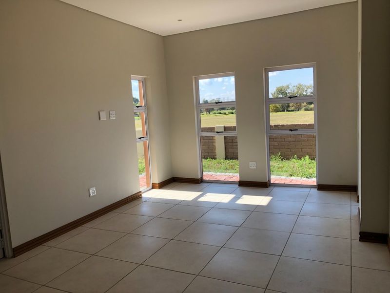 Location, Location, Location! - Photo 8