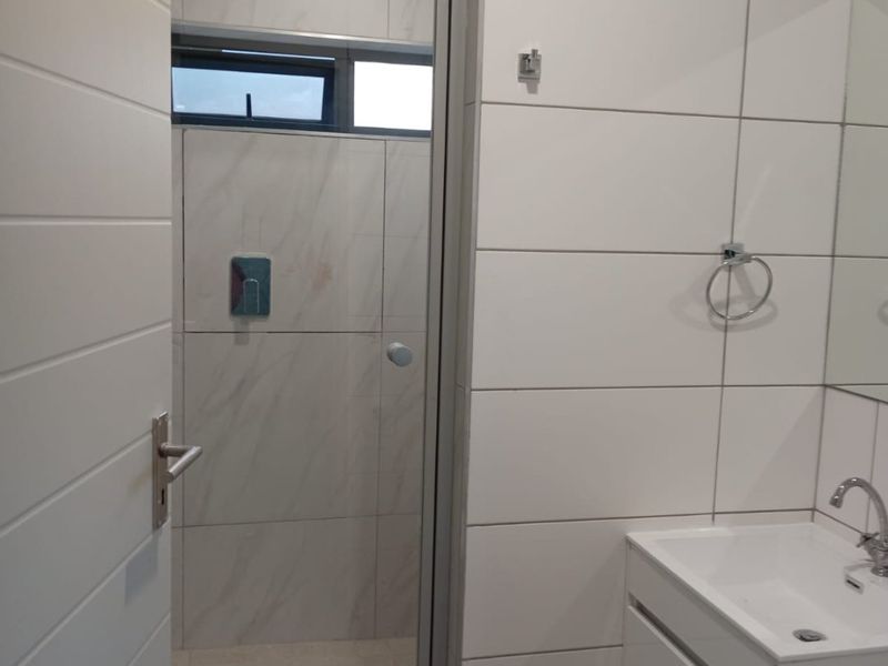 3-Bed, 2-Bath House for Rent – Lion Pride Lifestyle Estate - Photo 7