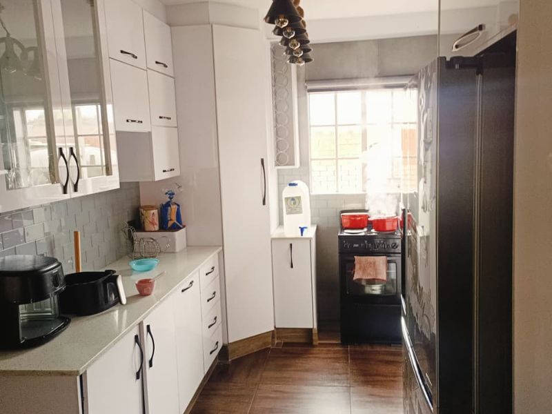 nestled ideally in gated area close to amenities - Photo 5