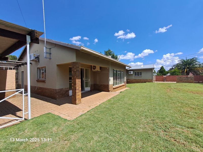 Commercial property for sale in Wilkoppies. - Photo 8