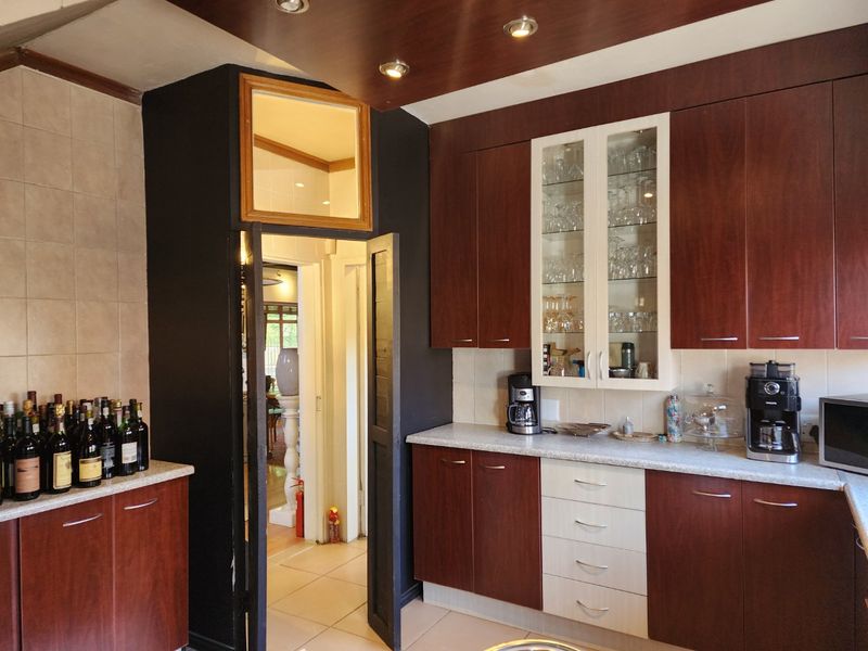 Double-Storey Mixed-Use Property for Sale - Photo 5