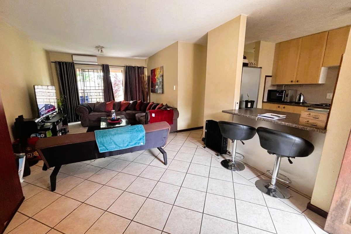 2bed 2bath ground floor unit for sale in Eco Park Estate - Photo 3