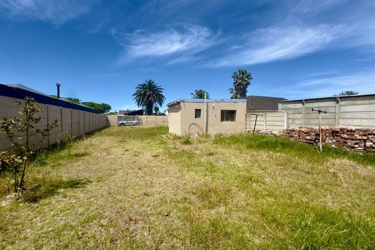 Plot and Plan For Sale In Lotus River  - Photo 3