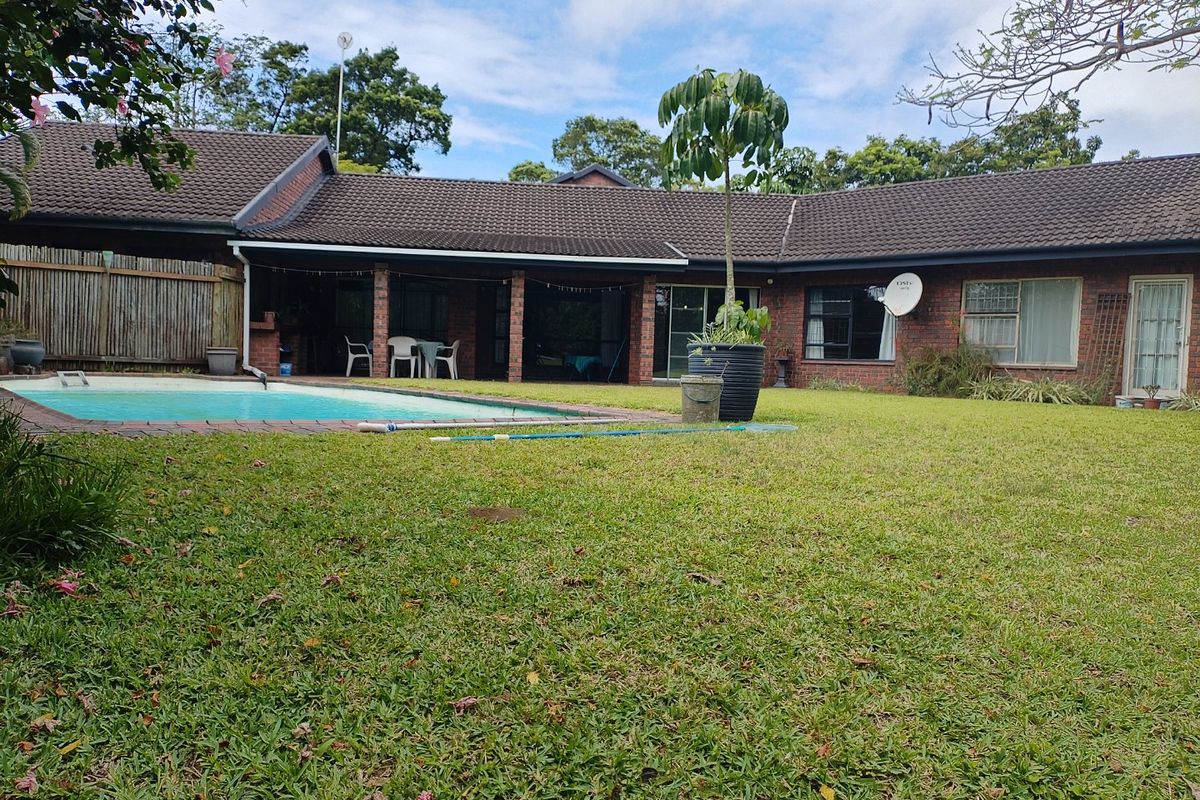 4 bedroom house for sale in Meer En See, Richards bay. - Photo 2