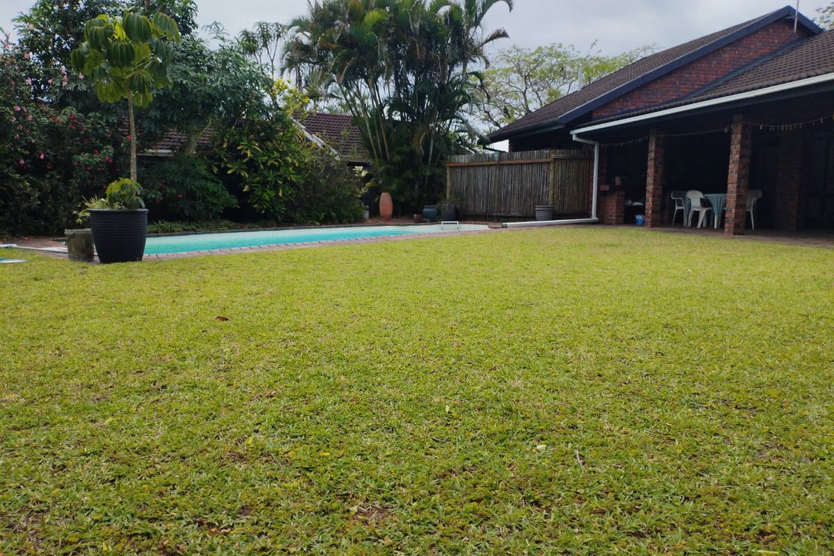 4 bedroom house for sale in Meer En See, Richards bay. - Photo 4
