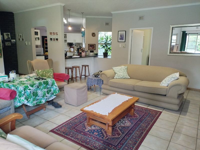 4 bedroom house for sale in Meer En See, Richards bay. - Photo 3