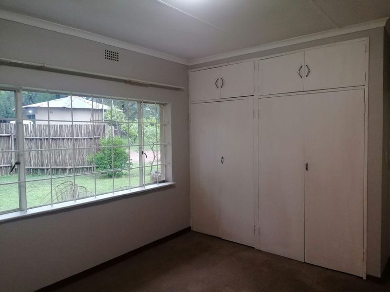 2-Bedroom, 1-Bath Home with Double Garage – Available Immediately - Photo 9