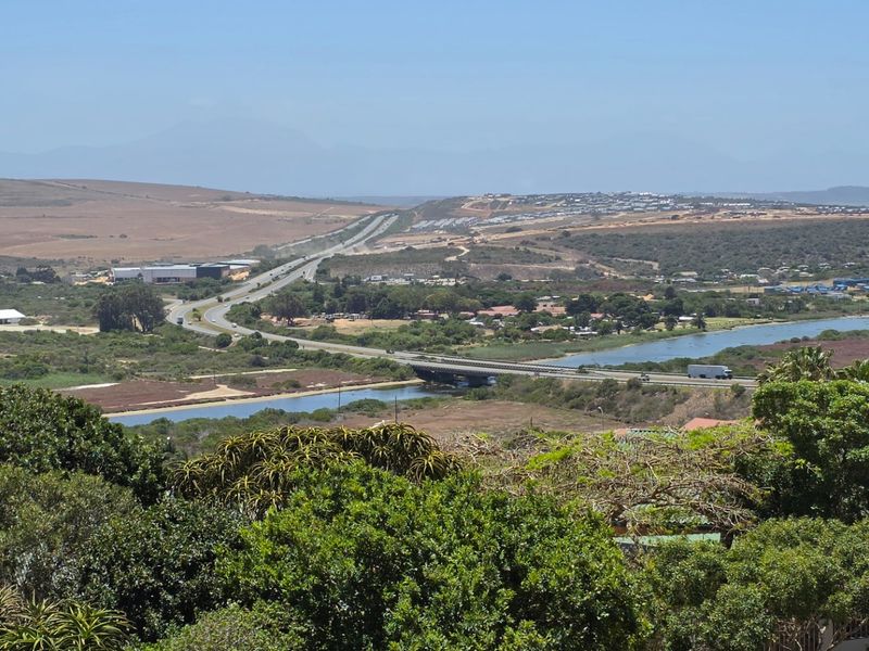 Newly Built... Excellent Views... Transfer Costs Included !!! - Photo 3