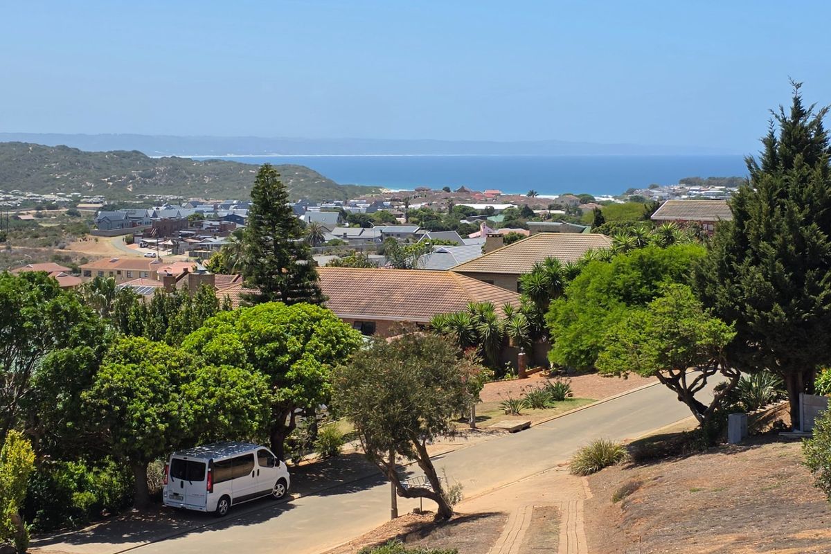 Newly Built... Excellent Views... Transfer Costs Included !!! - Photo 2