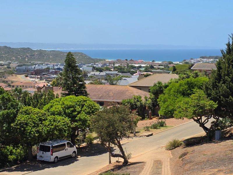 Newly Built... Excellent Views... Transfer Costs Included !!! - Photo 2