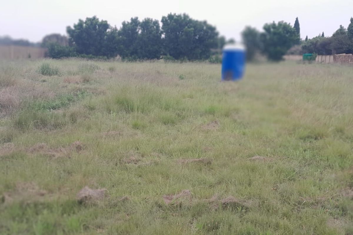 Residential Zoned Vacant Land in Quiet Estate - Photo 4