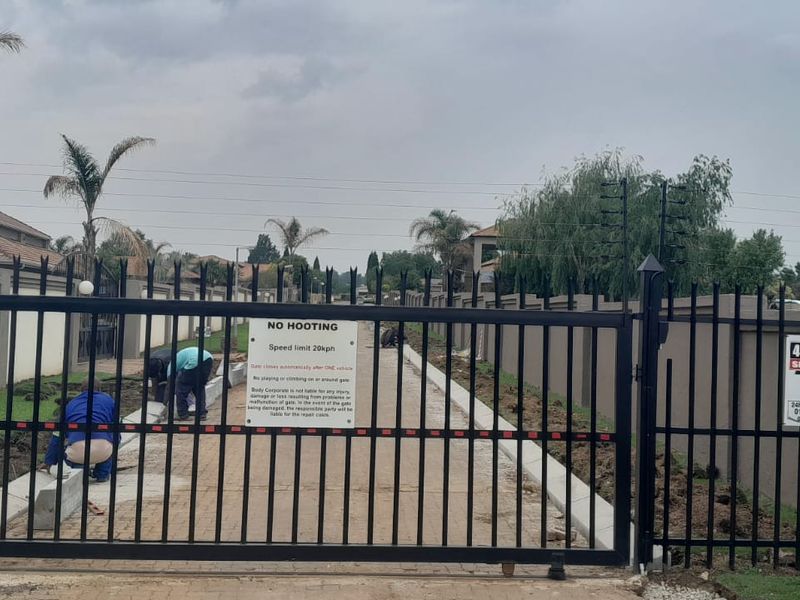 Residential Zoned Vacant Land in Quiet Estate - Photo 9