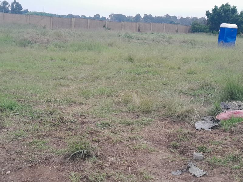 Residential Zoned Vacant Land in Quiet Estate - Photo 7