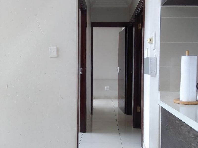 Beautiful 3 bedroom 2 bathroom apartment For Sale in Eveleigh, Boksburg - Photo 7