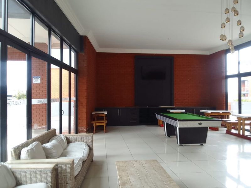 Beautiful 3 bedroom 2 bathroom apartment For Sale in Eveleigh, Boksburg - Photo 6