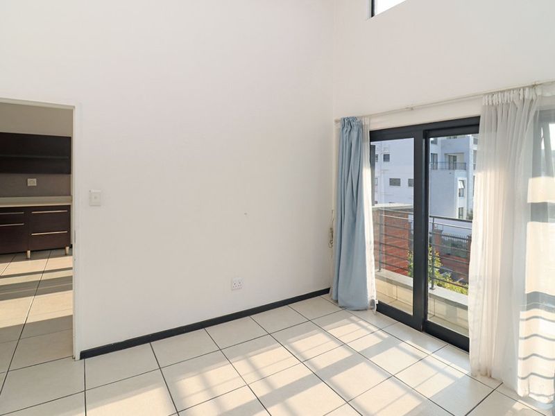 1 Bed Flat for Sale – Modern, Secure & Pet-Friendly! - Photo 6