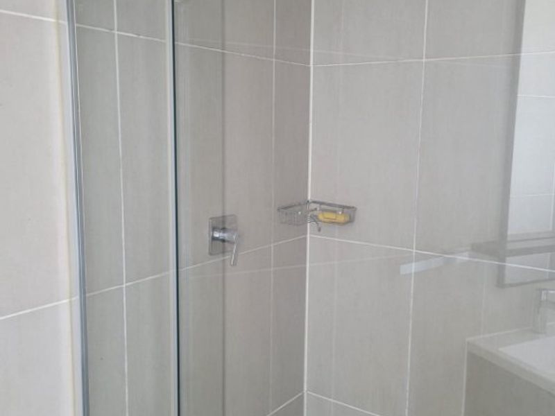 2 Bed Flat for Sale – Spacious, Modern & Secure Living! - Photo 9