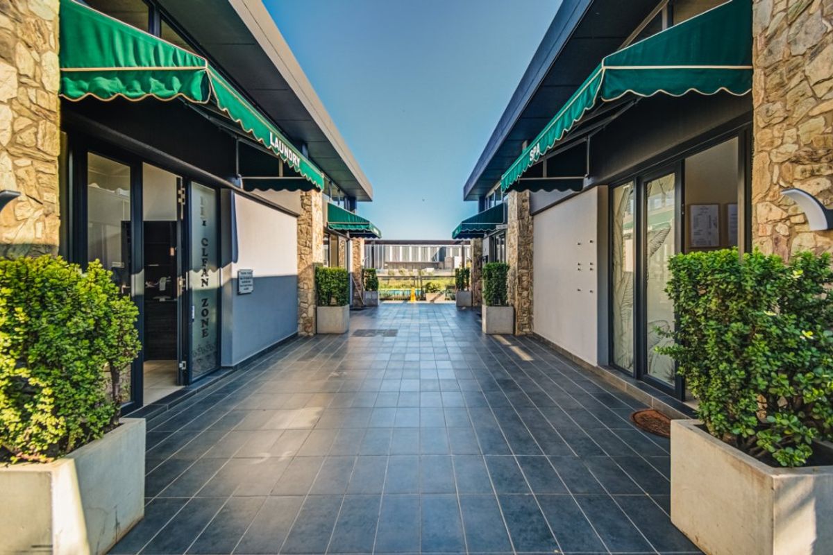 3 Bed Townhouse for Sale – Modern Living in a Secure Lifestyle Estate! - Photo 5