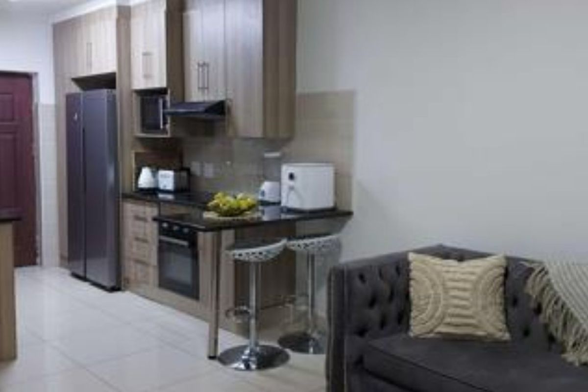 2 Bed Townhouse for Sale – Modern, Secure & Stylish Living! - Photo 3