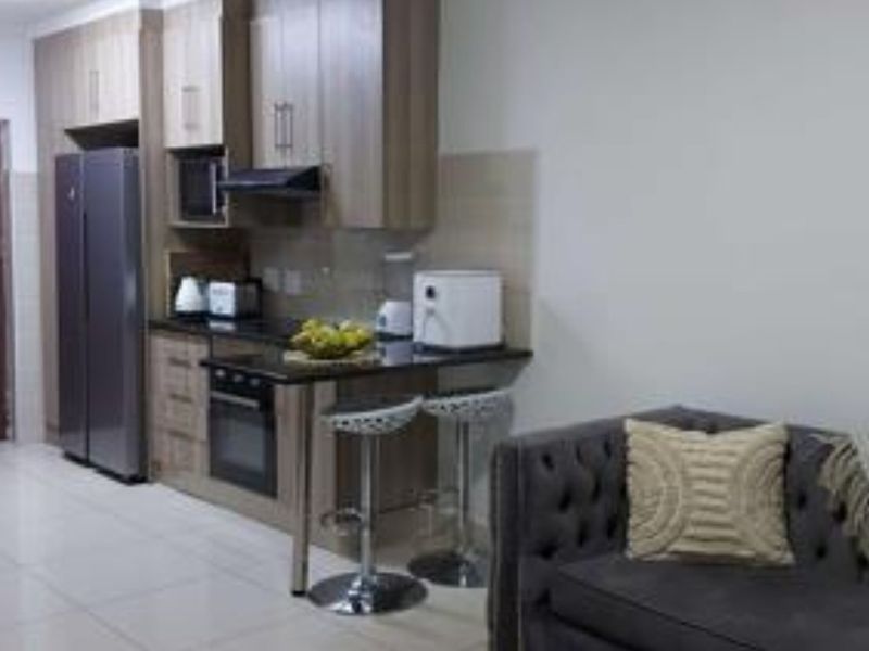 2 Bed Townhouse for Sale – Modern, Secure & Stylish Living! - Photo 3