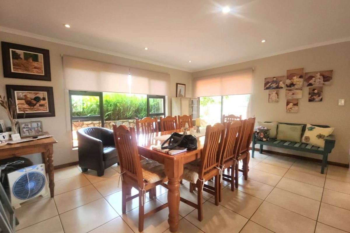 Beautiful Family Home in the Sought After Seasons Golf Estate, Hartbeespoort NW - Photo 5