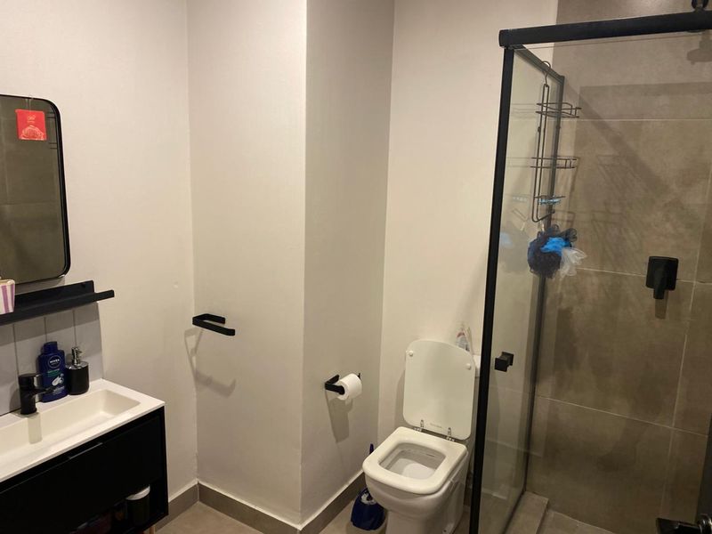 1 Bedroom, 1 Bathroom and Kitchen - Photo 10