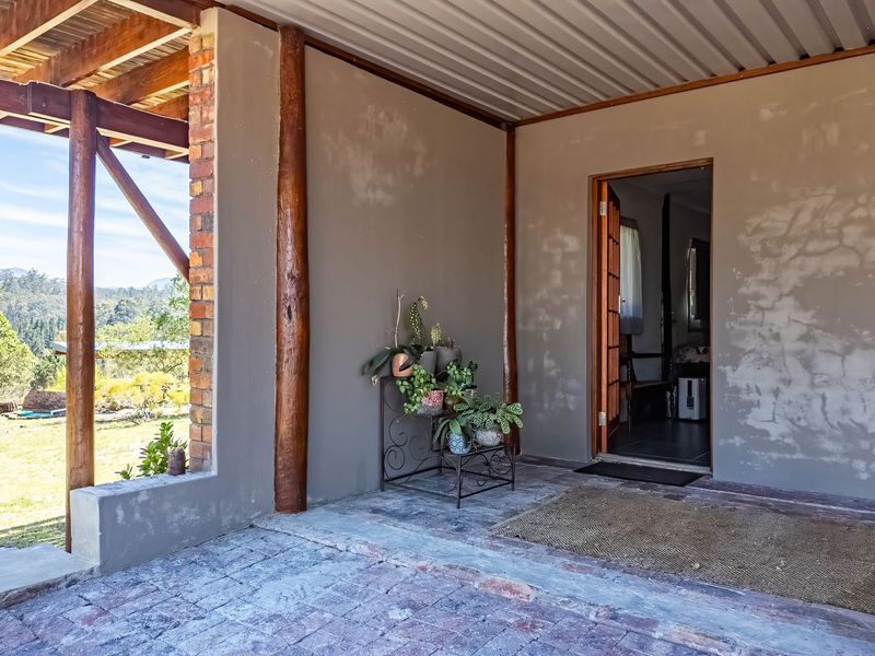 10.9ha Off-Grid Lifestyle Estate with Exceptional Lake, Ocean & Mountain Views – Hoogekraal, Garden Route - Photo 5