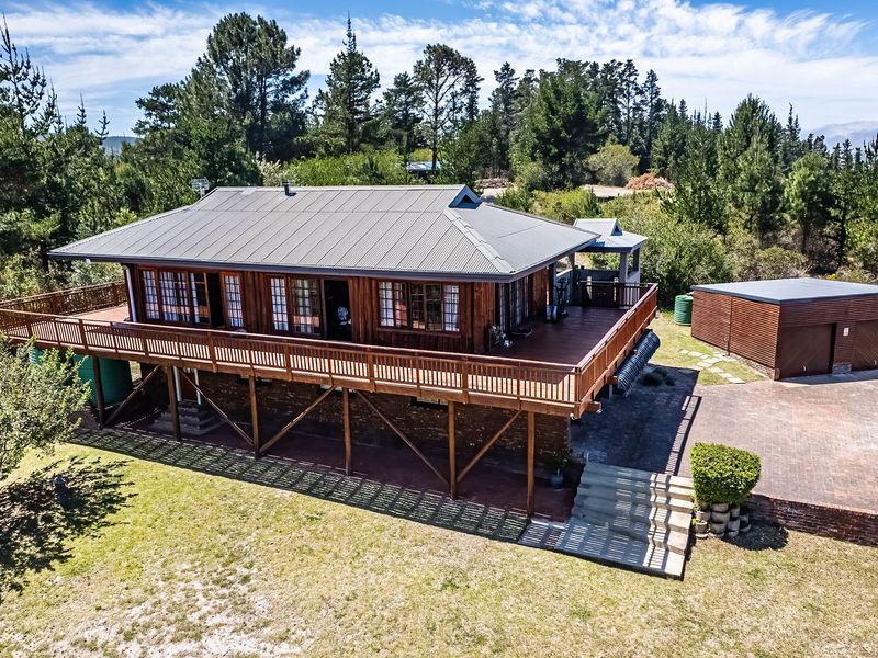 10.9ha Off-Grid Lifestyle Estate with Exceptional Lake, Ocean & Mountain Views – Hoogekraal, Garden Route - Photo 1
