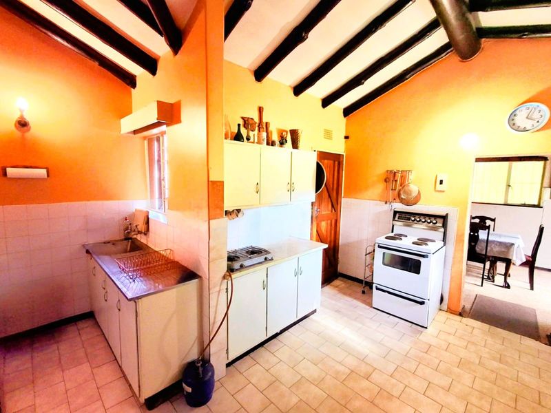 3-Bedroom Family Home for Sale in Old Vaal Park. - Photo 3