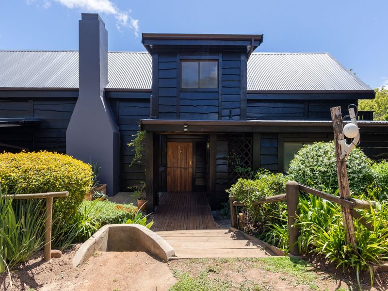 Forest Edge Home for Sale in Gated Estate - Photo 7