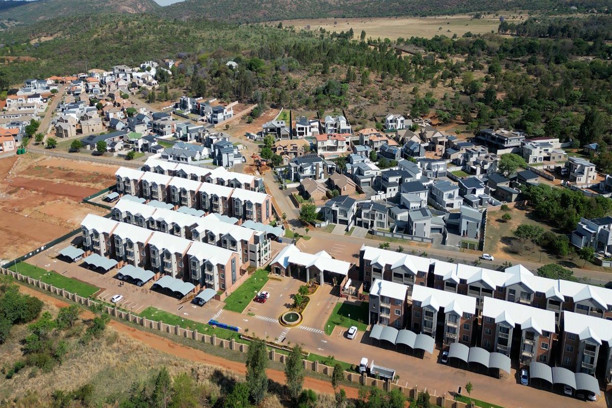 Roodepark Eco Estate, Where Luxury Meets Nature,  - Photo 3