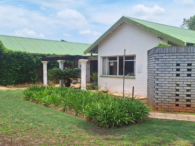 3 Bedroom house for sale in Irene Park - Photo 10