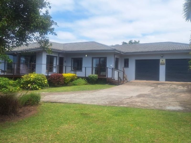 Attractive 3 Bedroom House In Elysium! - Photo 1