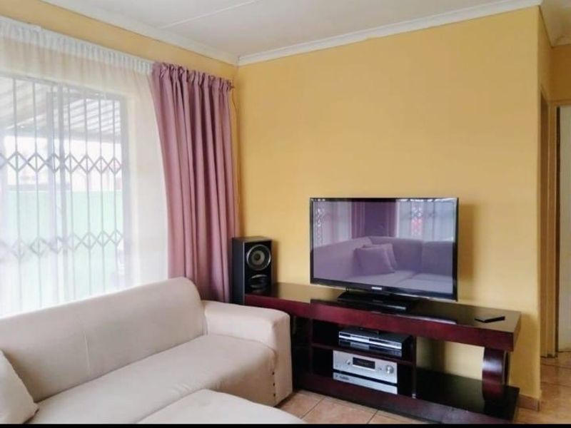 Looking for dream home? - Photo 9