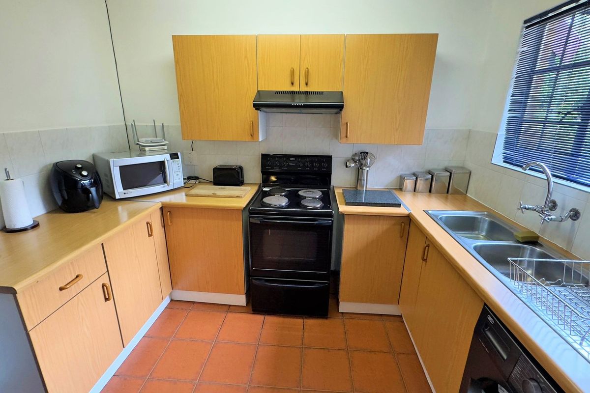 THIS IS THE ONE!!!   ALL YOU NEED IS THE KEY!!!!! - Photo 3