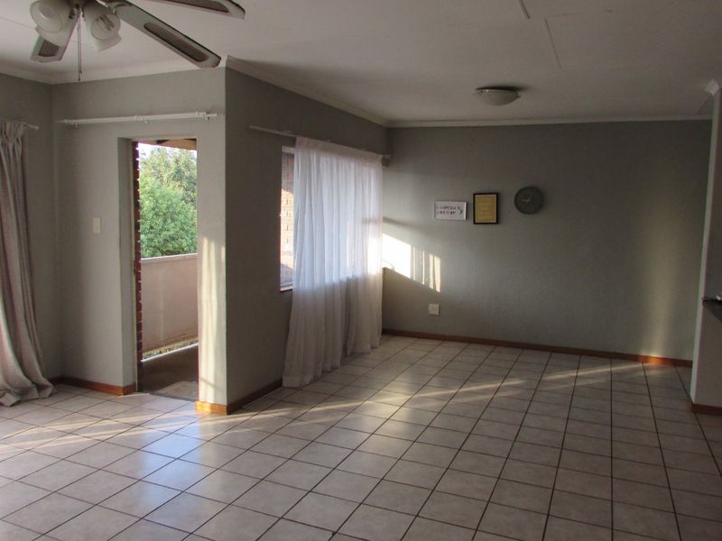 2 Bedroom apartment for rent in White River Central - Photo 10