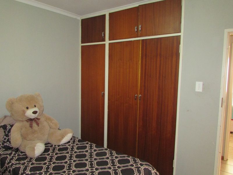 2 Bedroom apartment for rent in White River Central - Photo 9