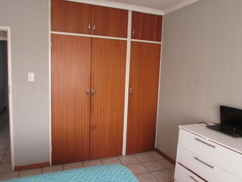 2 Bedroom apartment for rent in White River Central - Photo 8